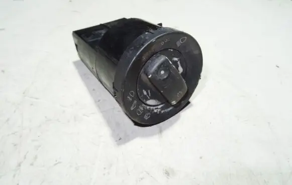 Audi A4 S4 B6 8E 8H Light switch 8E0941531A