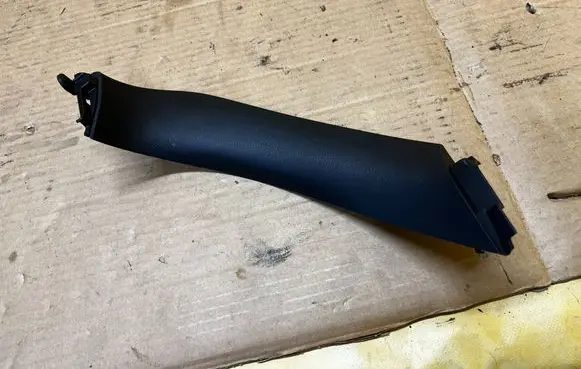 Hyundai i30 Tailgate trim 81731-A6200 81731A6200