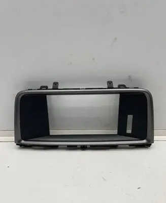 KIA Optima Radio/GPS head unit trim 84740D4910 170522140203 84740D4910CK5