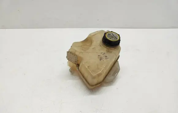 Ford Turneo Courier Coolant expansion tank/reservoir ET768K218 ET768K218b ET768K218bb