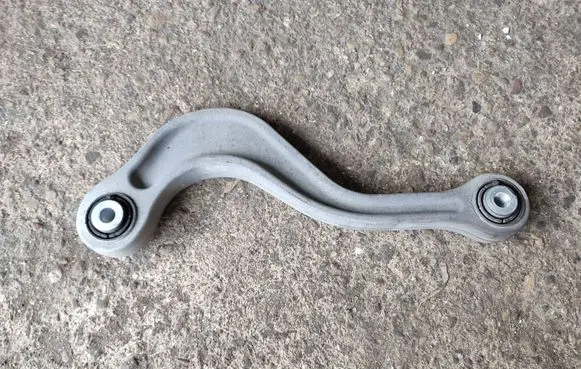 Porsche Panamera (970) Rear control arm 97033104700