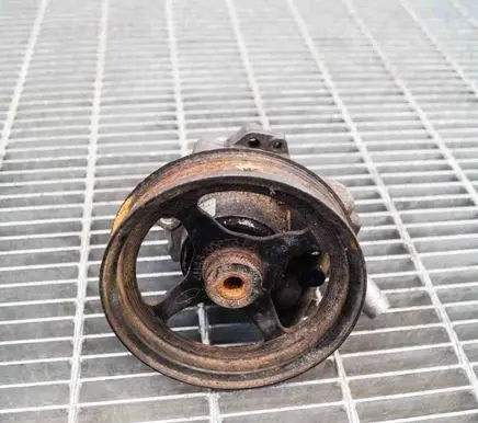 Land Rover Range Rover L322 Power steering pump