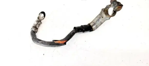 Toyota RAV 4 (XA20) Positive cable (battery)