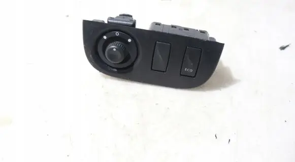 Dacia Logan II Wing mirror switch 