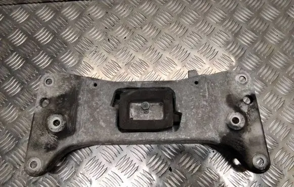 BMW 5 GT F07 Engine mounting bracket 241681