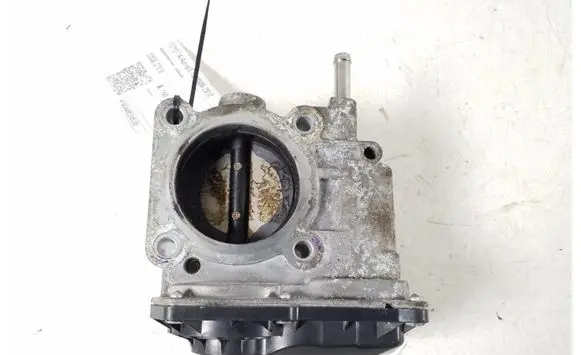 Toyota Auris 150 Throttle valve 22030-37010