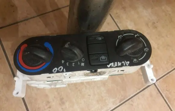 Nissan Almera Tino A set of switches 0C28