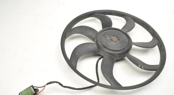 Opel Mokka Electric radiator cooling fan 3137230135