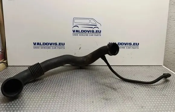 Opel Vivaro Air intake duct part 8200192881 91167973 X83G9U