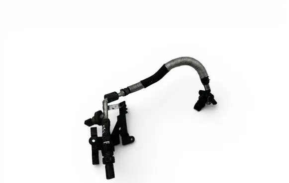 Audi Q8 Fuel line pipe 059130131 059130319G