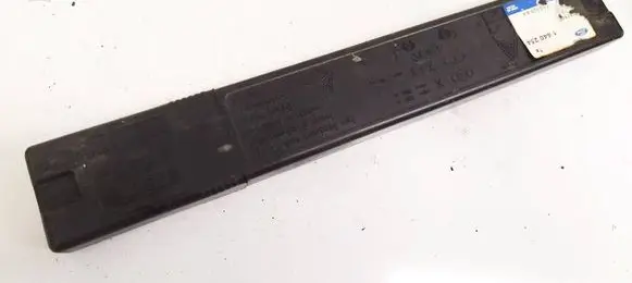 Ford Focus Emergency warning sign E127R03566 1440254