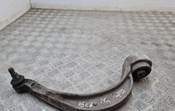 Audi A5 8T 8F Front lower control arm/wishbone PRIEKINESAKE
