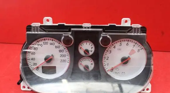 Mitsubishi Outlander Speedometer (instrument cluster) 769316-790