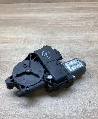 Rear door window regulator motor