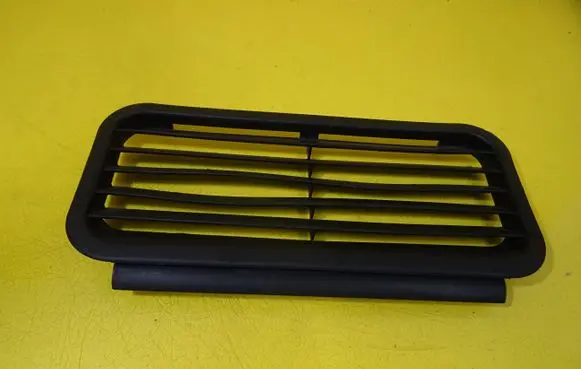 Audi A4 S4 B6 8E 8H Trunk grilles 