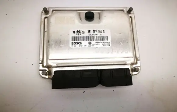 Volkswagen PASSAT B7 USA Engine control unit/module 3B1907401B