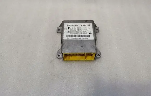 Mercedes-Benz CLS C218 AMG Airbag control unit/module A2129011105