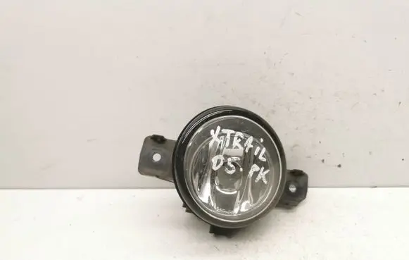 Nissan X-Trail T30 Front fog light 89905EW