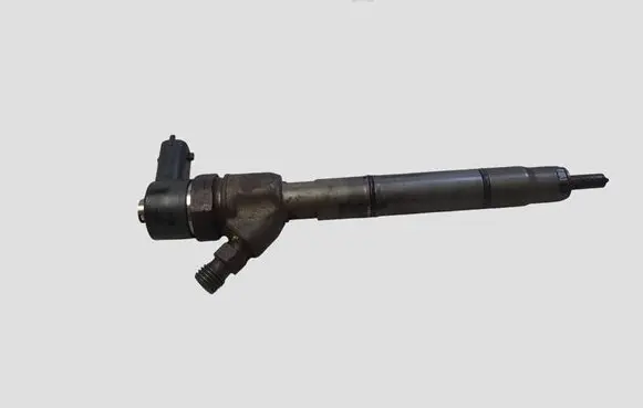 KIA Ceed Fuel injector 0445110256