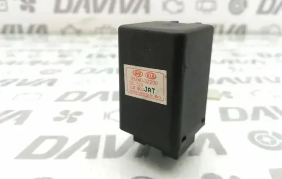 Hyundai Tucson JM Other relay 952403Z200