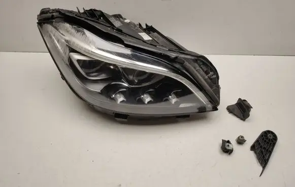 Mercedes-Benz CLS C218 X218 Headlight/headlamp A2189067401