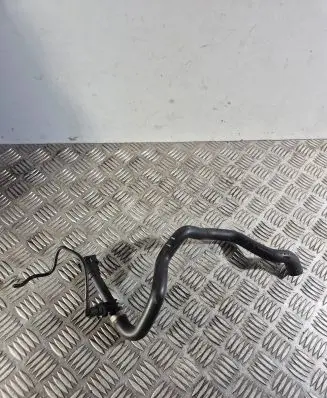 Volvo S90, V90 Engine coolant pipe/hose 31657656