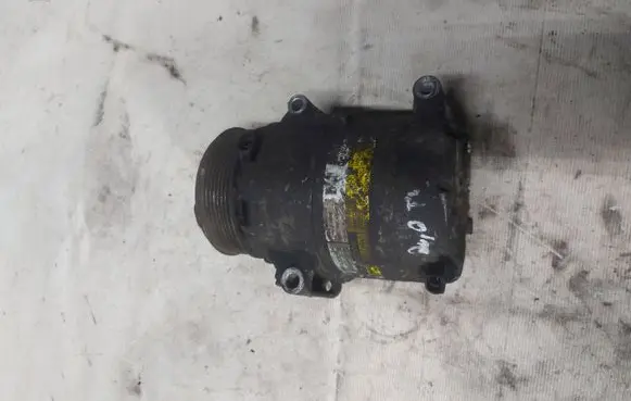 Renault Espace IV Air conditioning (A/C) compressor (pump) 8200067915 01139509 09073085137B