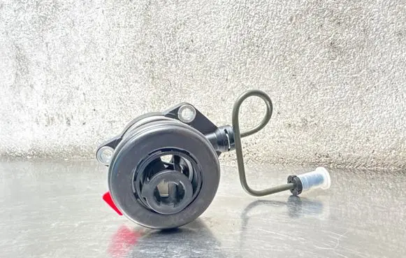 Opel Astra H Clutch slave cylinder 5679335 ADW193605 5679331