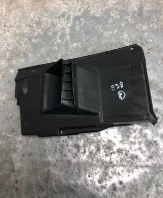 Intercooler air guide/duct channel