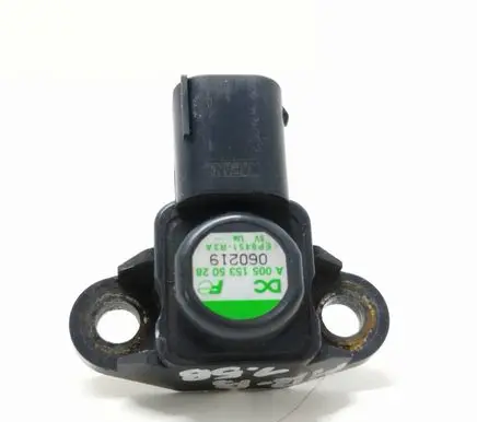 Mercedes-Benz B W245 Air pressure sensor A0051535028 060219