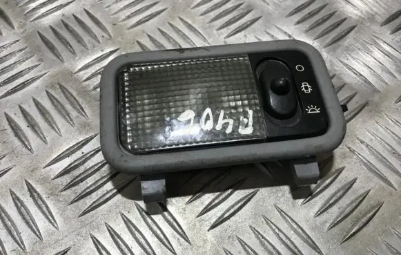 Peugeot 406 Rear seat light