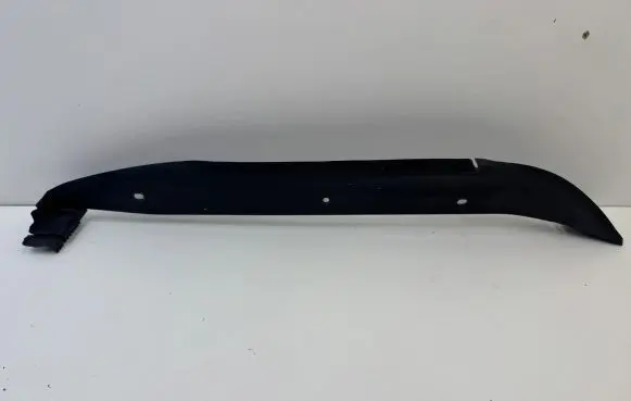 Porsche Macan (95B) Fender end trim 95B854777B