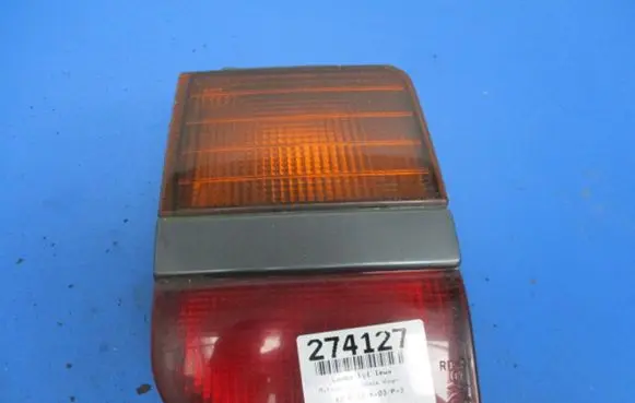 Mitsubishi Space Wagon Rear/tail lights