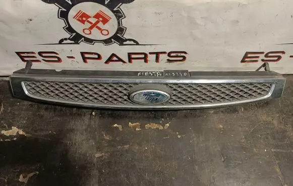 Ford Fiesta Front grill 2S618200BGW