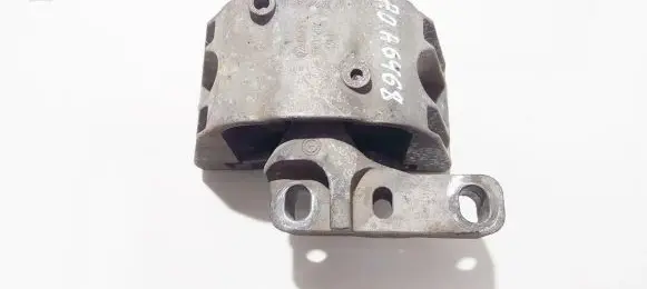 Skoda Octavia Mk1 (1U) Engine mount bracket 1j0199262bf
