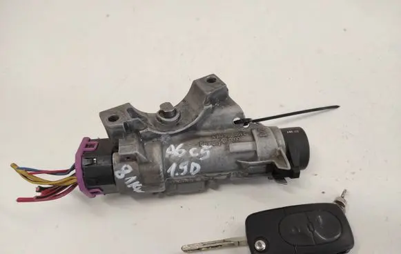 Audi A6 S6 C5 4B Ignition lock 4B0905851C