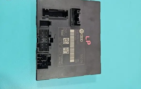 Audi A8 S8 D4 4H Central body control module 4H0959760F IMPRK1409286