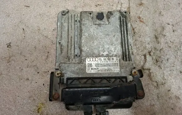 Audi A3 S3 8P Engine control unit/module 03L906022BQ
