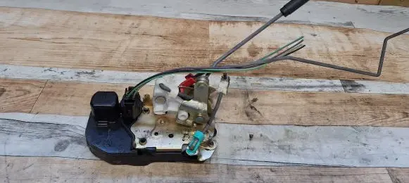 Jeep Grand Cherokee (WK) Rear door lock
