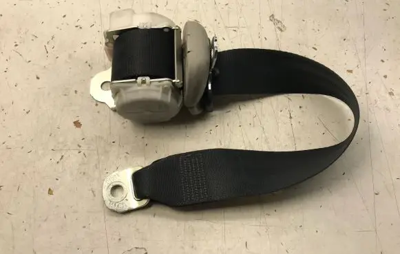 Toyota Corolla Verso AR10 Third row seat belt 735600F010C0 H073818
