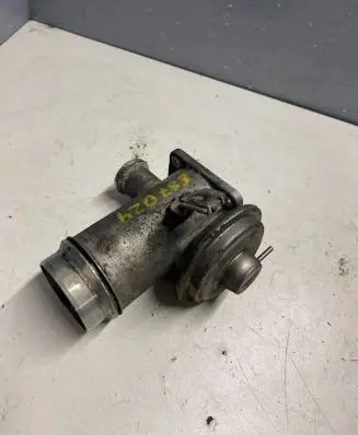 BMW 1 E81 E87 EGR valve 7792077