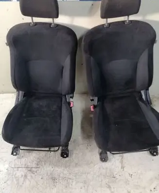 Mitsubishi Outlander Front driver seat 