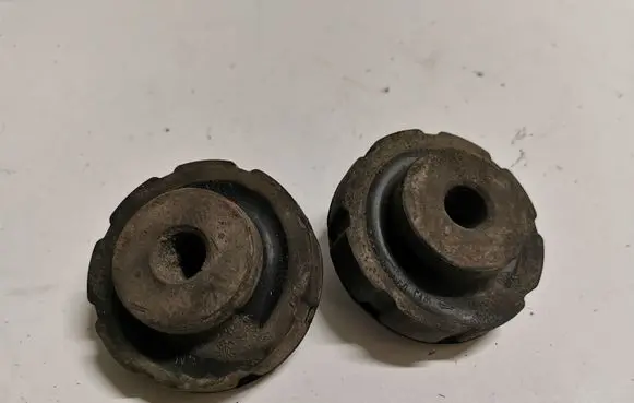 Audi A5 8T 8F Rear coil spring rubber mount 8K0512149