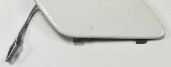Mercedes-Benz A W169 Front tow hook cap/cover A1698851522