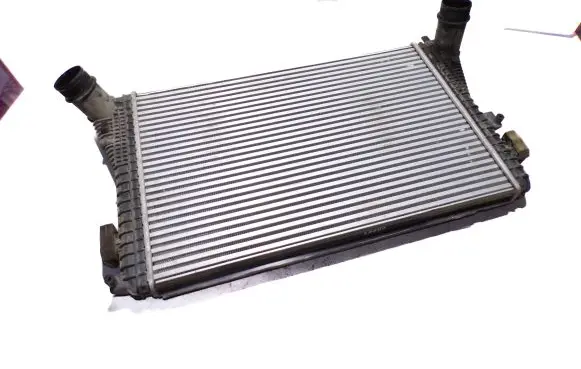 Volkswagen Caddy Intercooler radiator