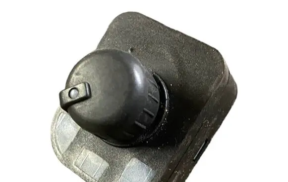 Audi A4 S4 B7 8E 8H Wing mirror switch 8E0959565