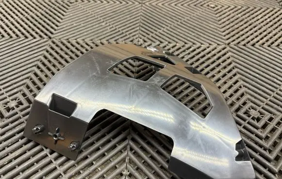 BMW iX Rear bumper mounting bracket 19017411