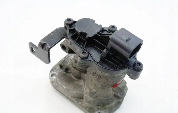 Ford Mondeo MK IV EGR valve 21200005BA