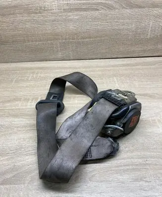 Audi A6 S6 C5 4B Front seatbelt 4B0857705A 566185121C