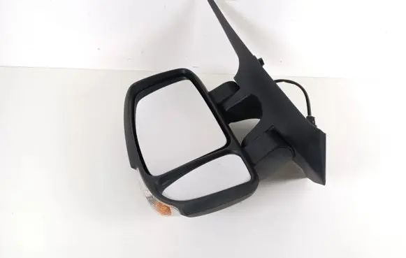 Renault Master III Front door electric wing mirror 963020133R